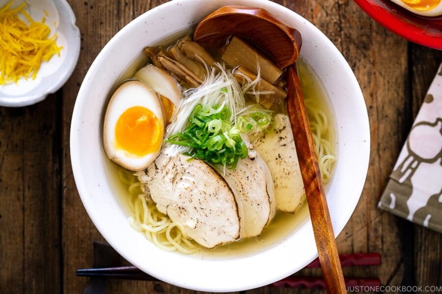 Japanese-noodles-7