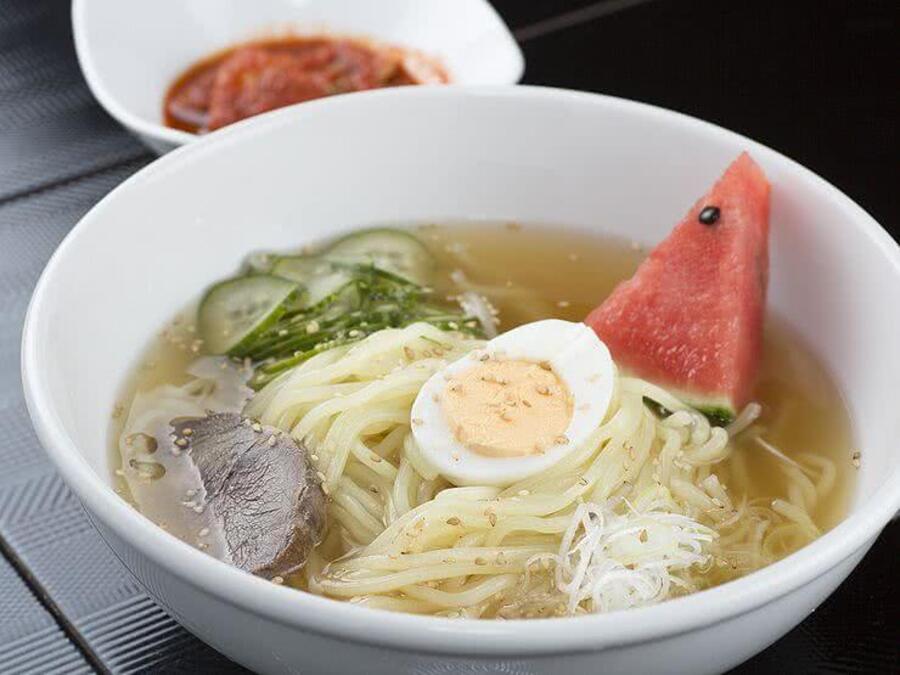 Japanese-noodles-19